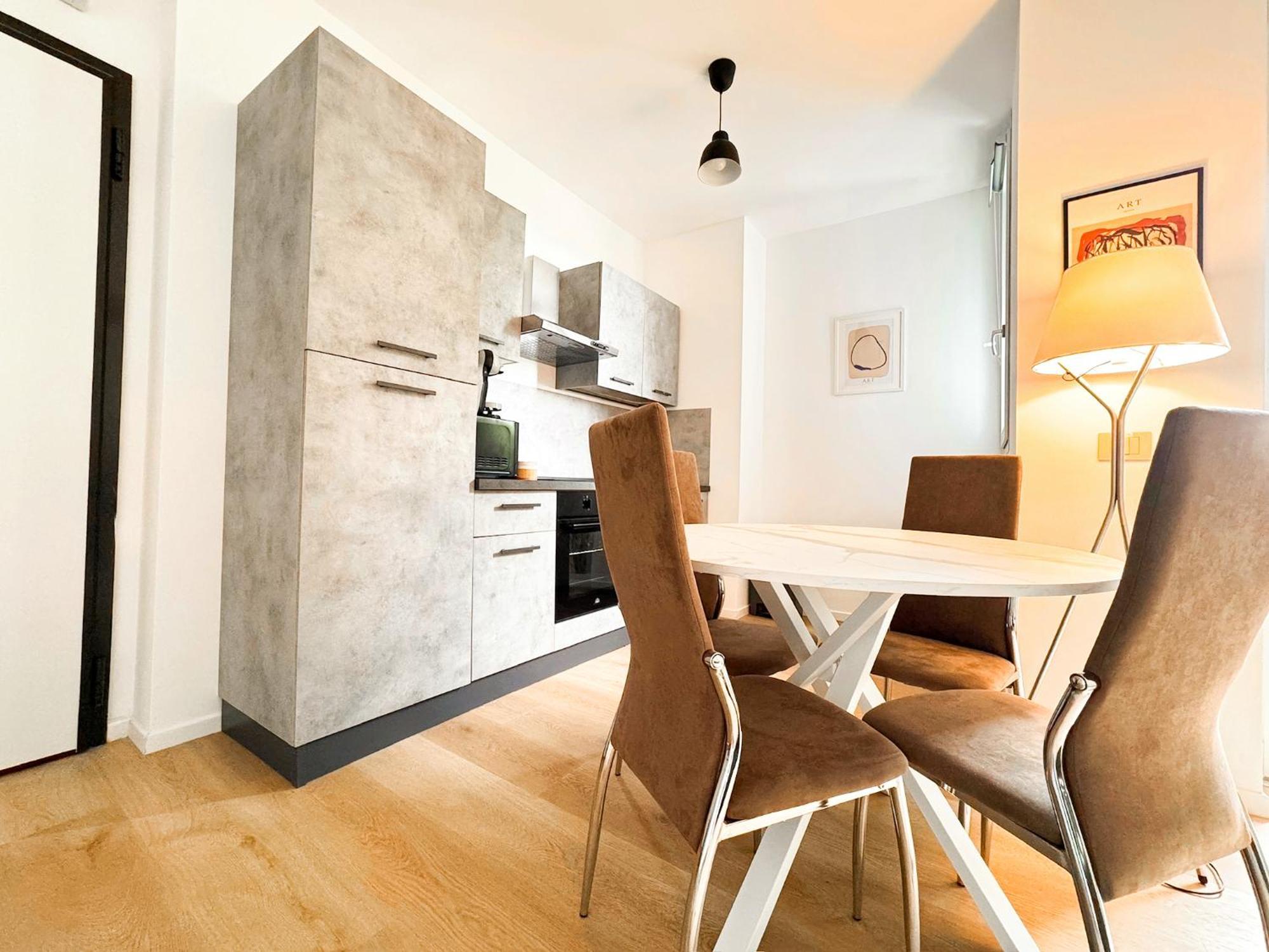 Loft Design Max 4 People *